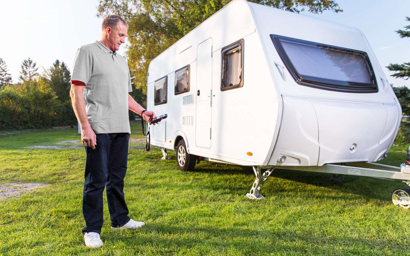 Caravaneck Porta Westfalica - Enduro Mover - Ihr Ansprechpartner für Wohnwagen und Freizeitfahrzeuge